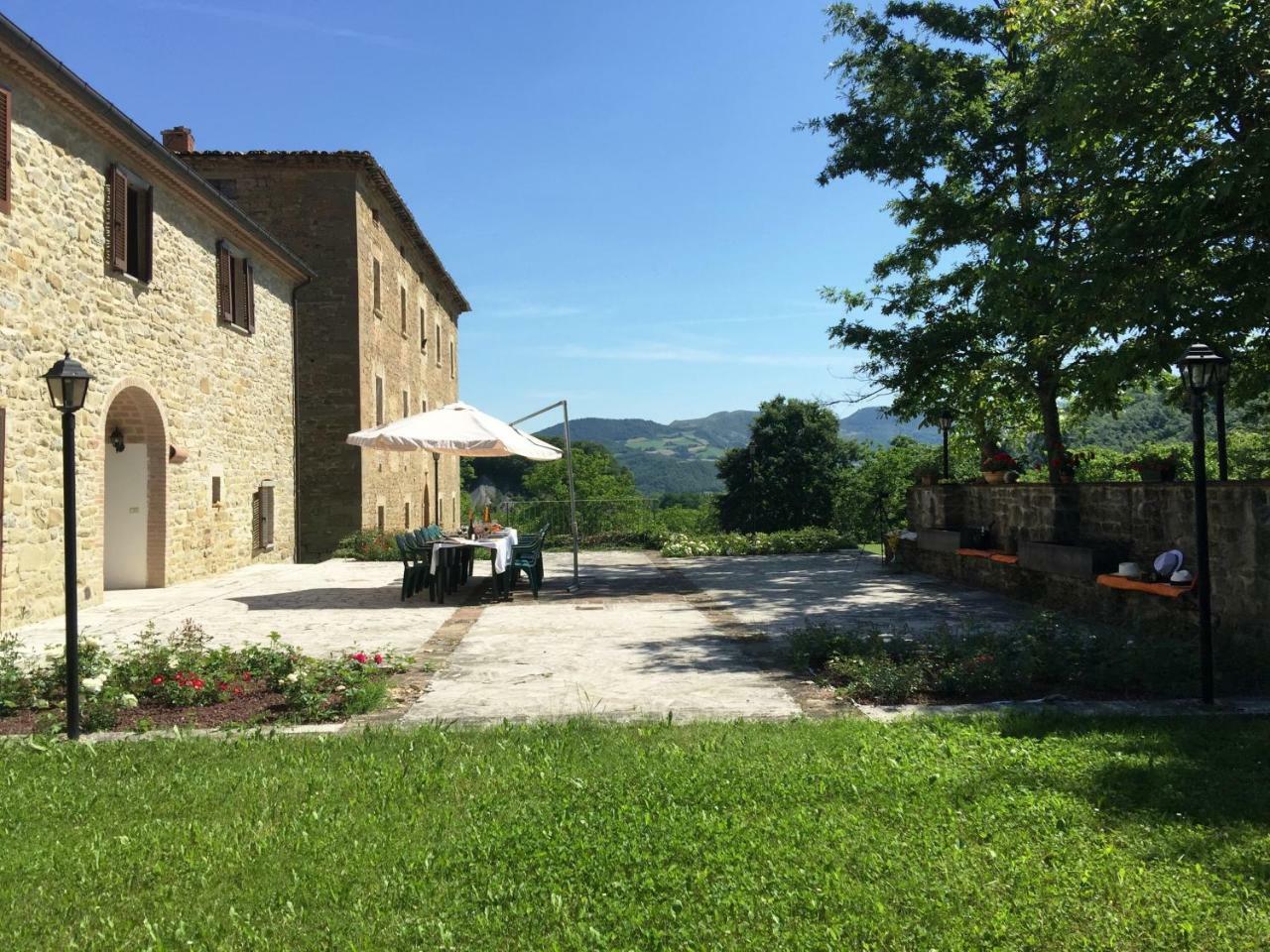 Apecchio Relais Valguerriera旅馆 外观 照片